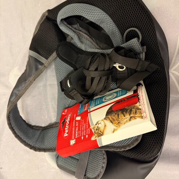 FAST SHIP! Cat Sling Carrier Bundle: Safety Harness & NEW Dental Kit - Picture 7 of 10
